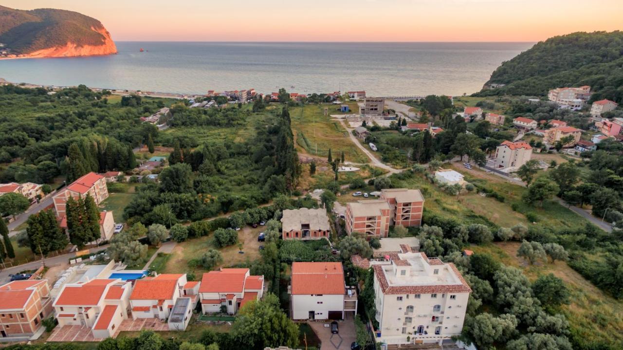 Apartments Viktorija Petrovac Dış mekan fotoğraf