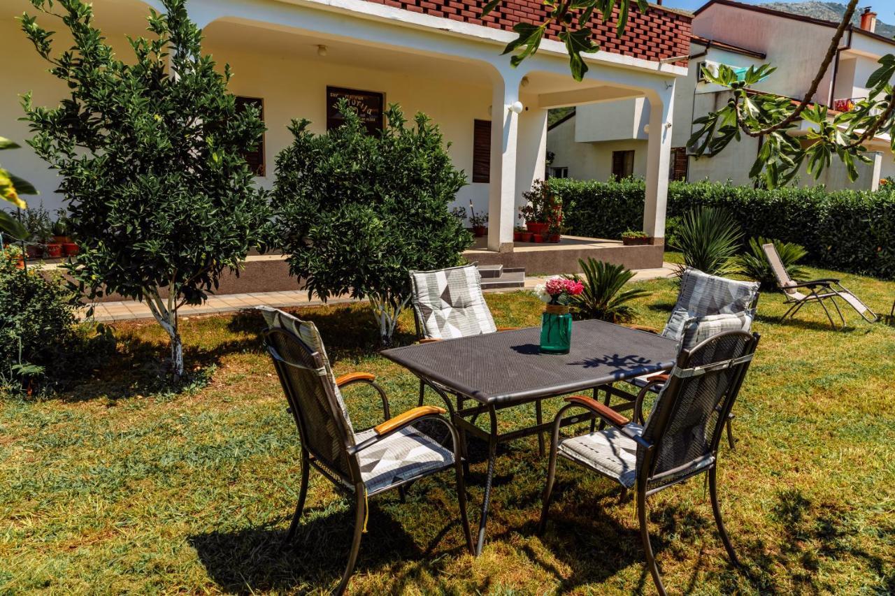 Apartments Viktorija Petrovac Dış mekan fotoğraf