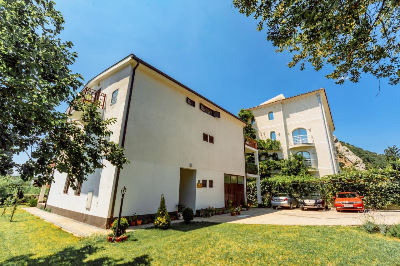 Apartments Viktorija Petrovac Dış mekan fotoğraf
