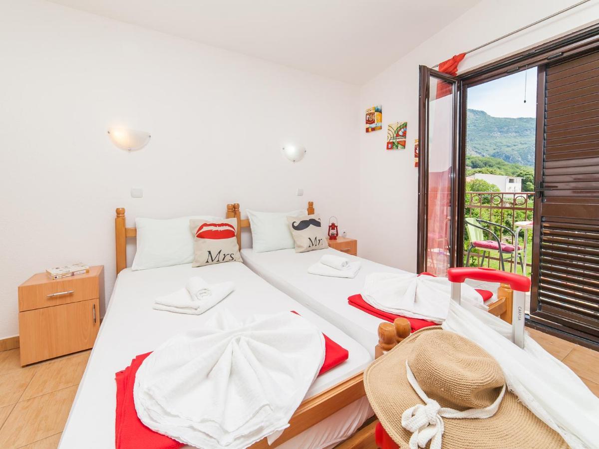 Apartments Viktorija Petrovac Dış mekan fotoğraf