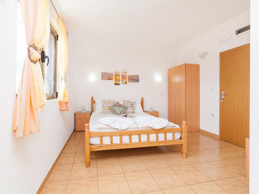 Apartments Viktorija Petrovac Dış mekan fotoğraf